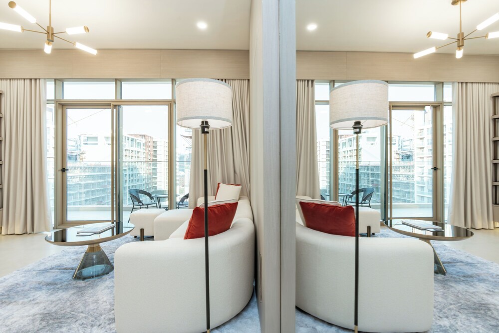 PVH - Sleek 1BR - Pearl House 1