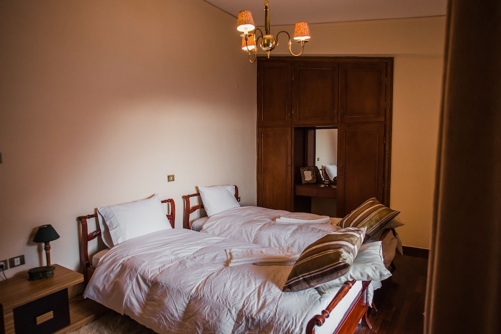 Traditional Luxury Villa Armonia view 4