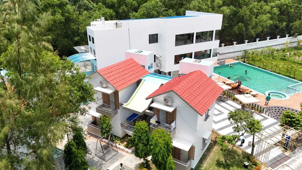 Jowar Hoter & Resort