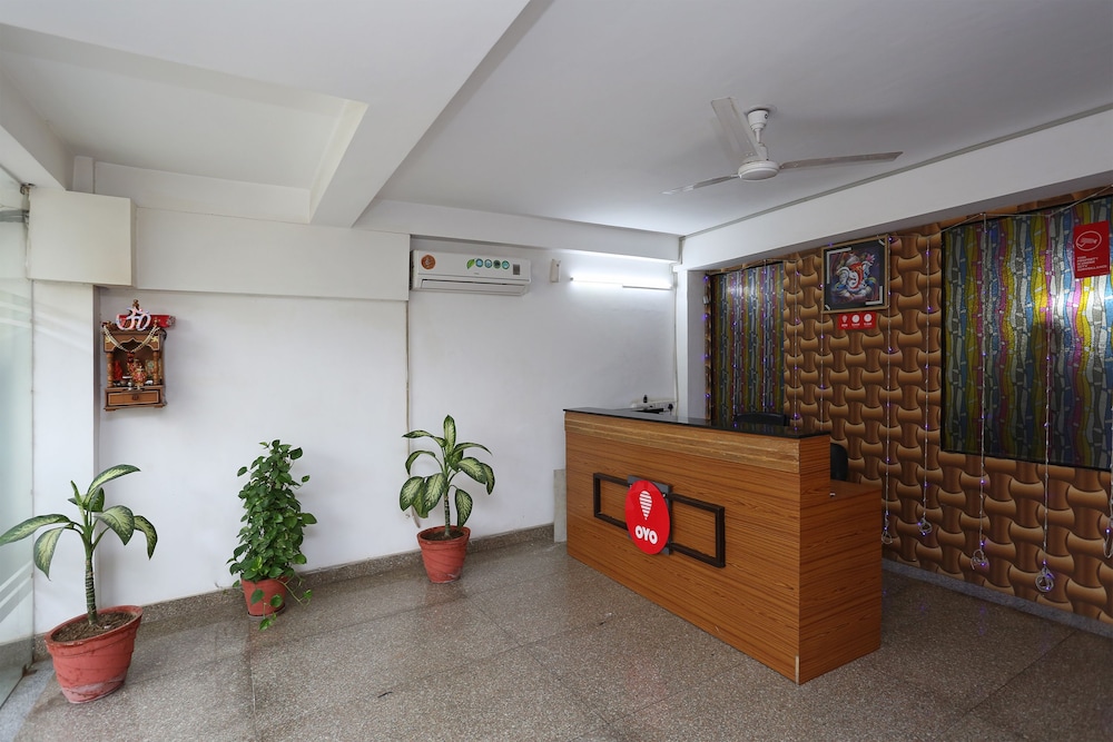 OYO 6540 Tirupati Residency
