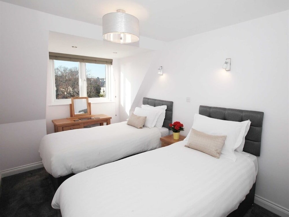 Austen's Luxury Apartments