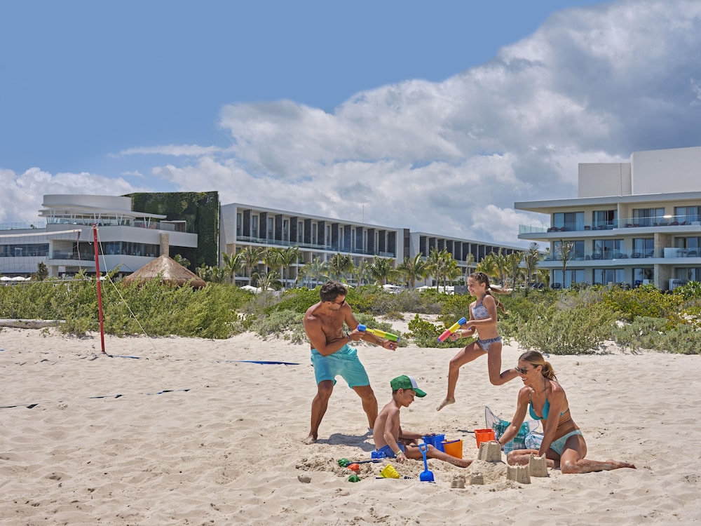 Family Selection at Grand Palladium Select Costa Mujeres - All Inclusive