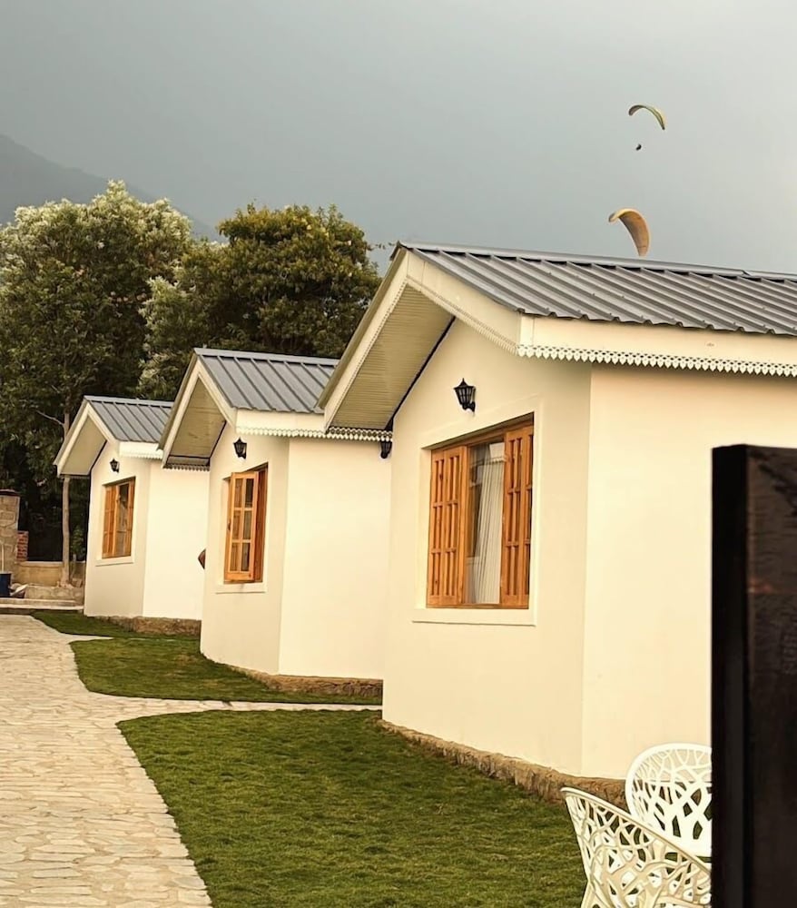 Saanjh Cottages