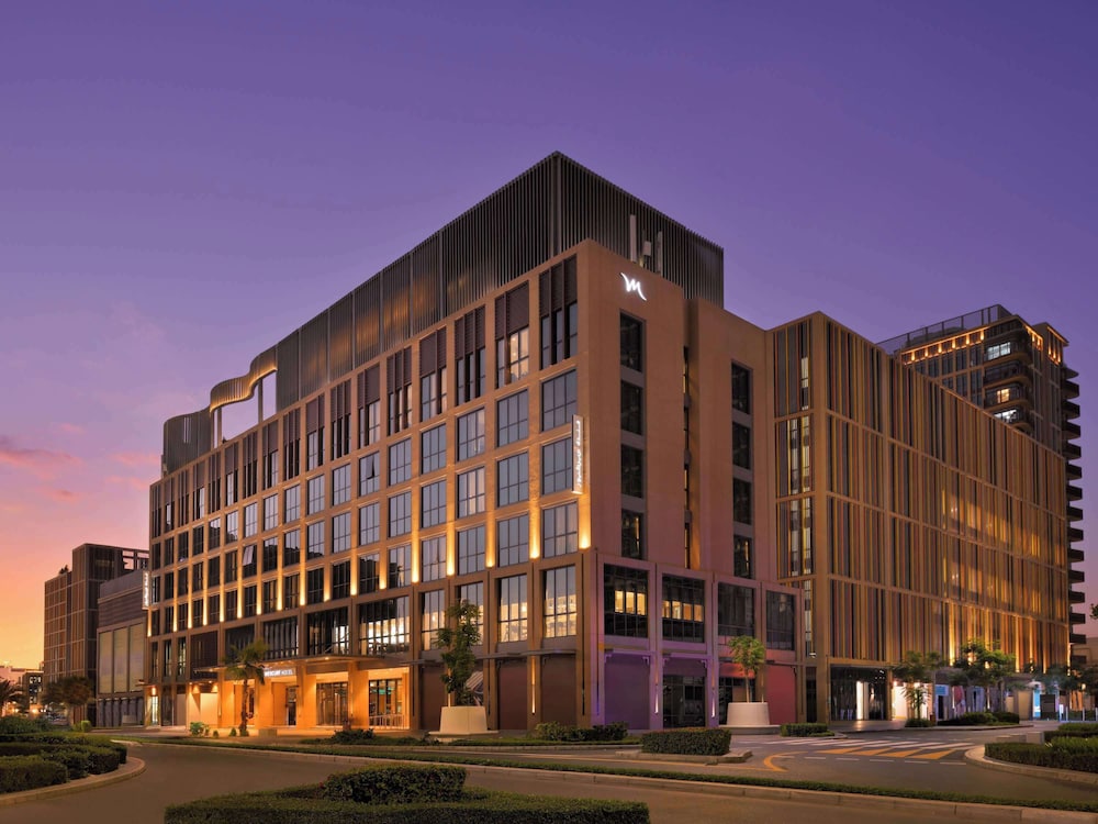 Hotel Mercure Dubai Deira - Image 1