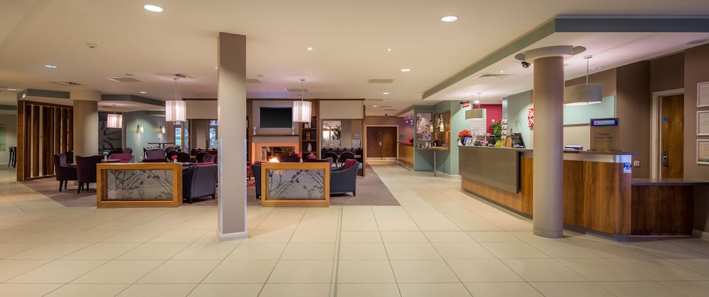 Luton Vacations - Hilton Garden Inn Luton North, United Kingdom - Property Image 3