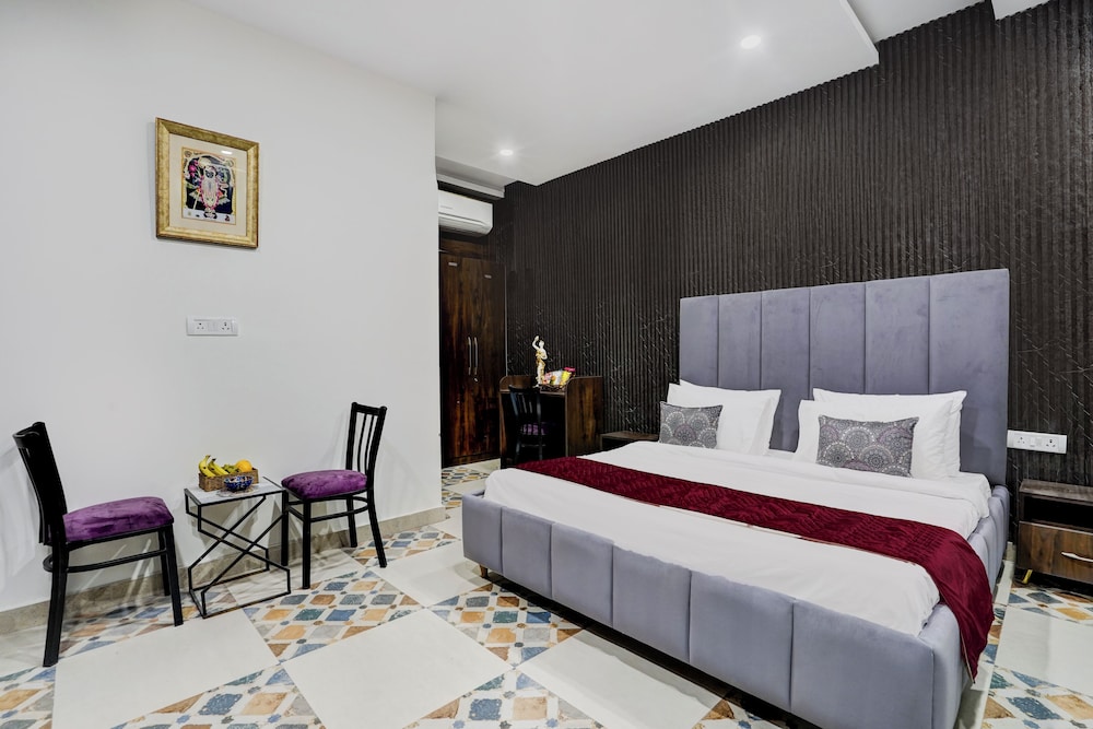 Alaya Stays Fortezza | Pet-friendly 6-BHK Farmhouse With Private Pool