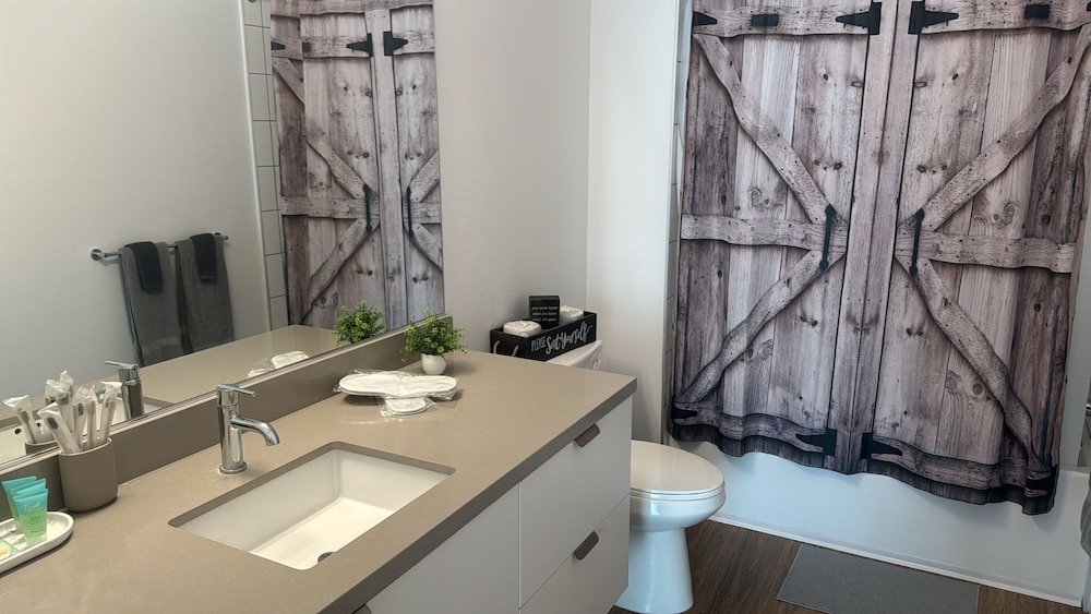 Premier Apts in Vibrant Downtown LA