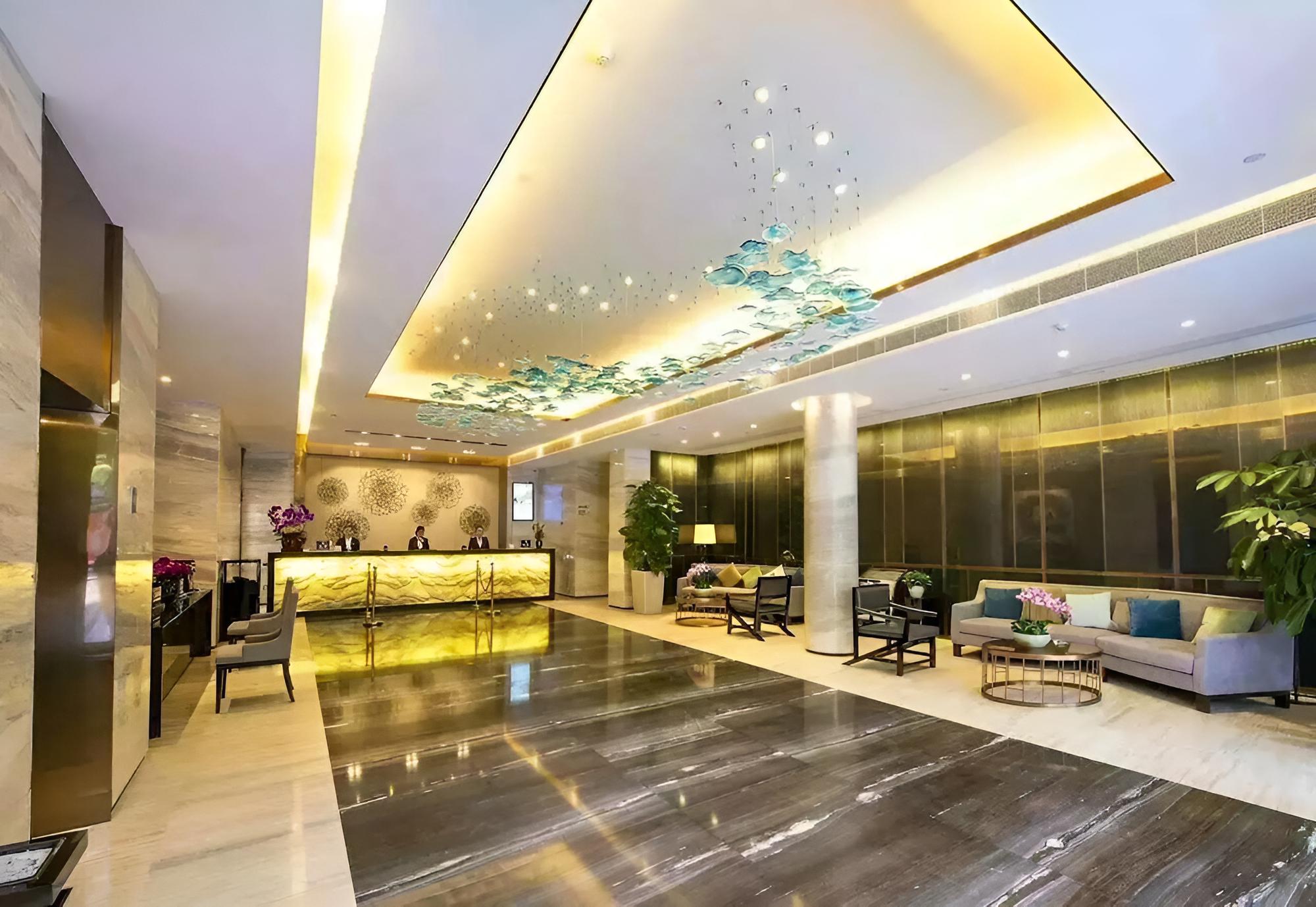 Phoenix Valley Holiday Hotel