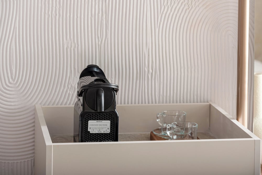 Olenia Suites