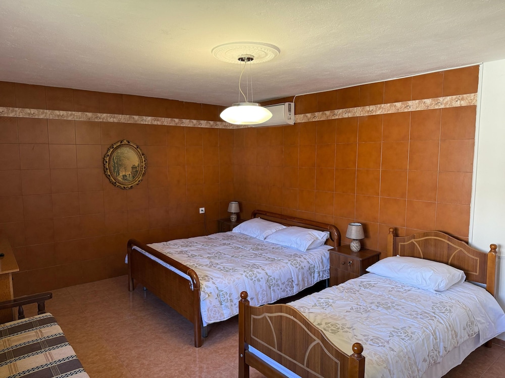 Shkodra Guesthouse