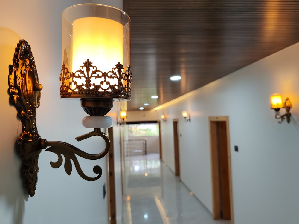 Hotel Satkar Inn