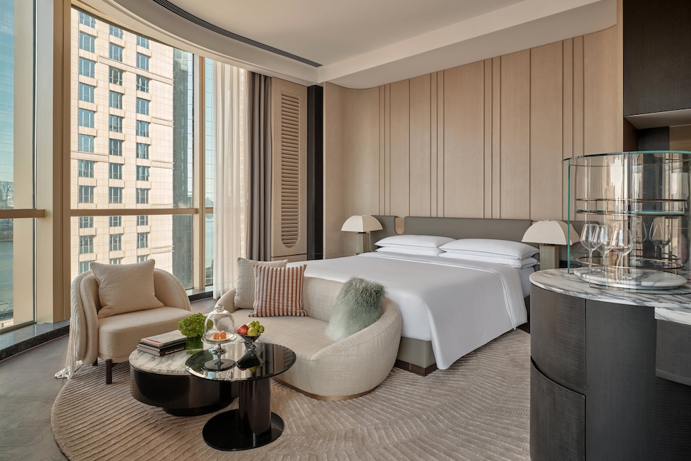 Regent Shanghai on the Bund 11