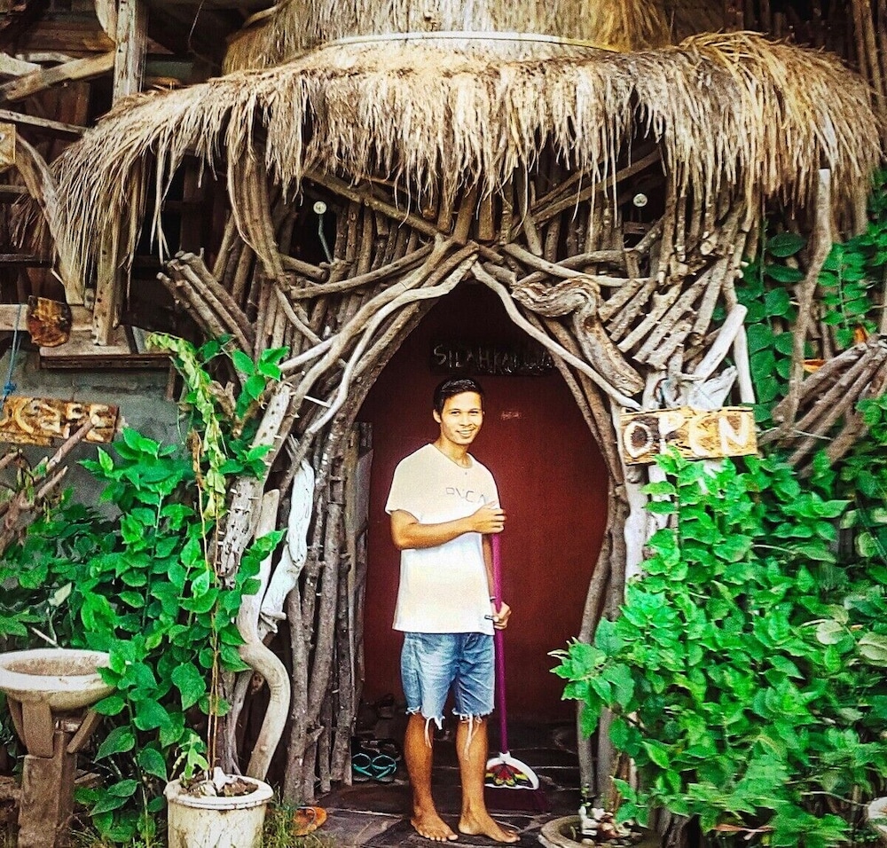 The Rabbit Tree - Hostel