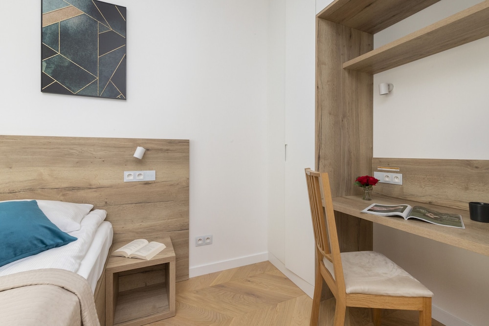 One Bedroom Apartment Okrzei by Renters view 3