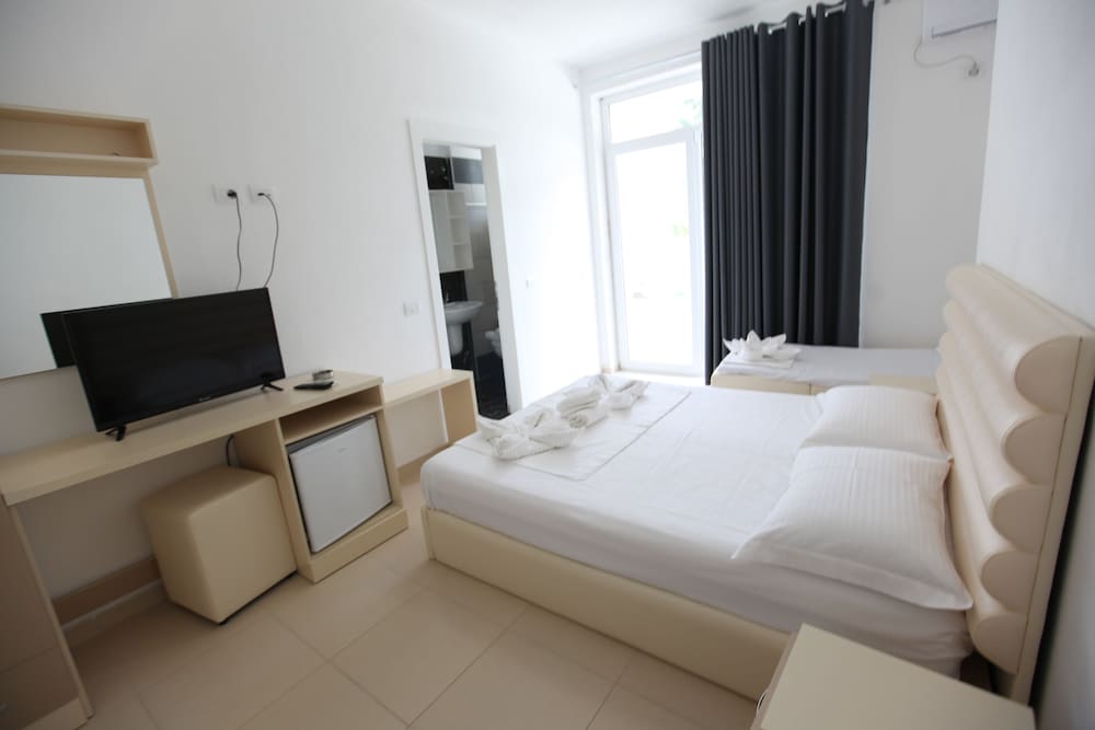 Zahos Hotel
