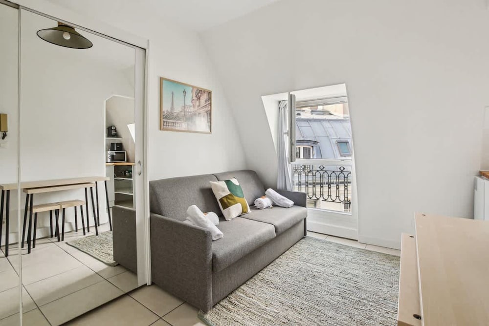 Cosy Studio - Rue de Dunkerque - Mobility Lease