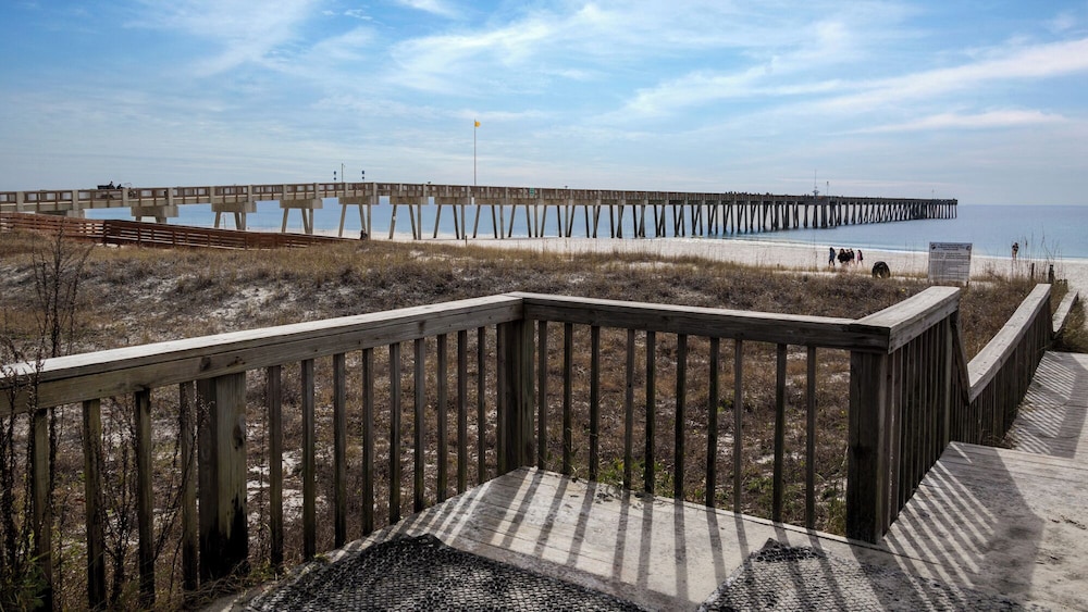 2BR Steps to Sand Pool, Near Pier Park + Free Attraction Tickets!
