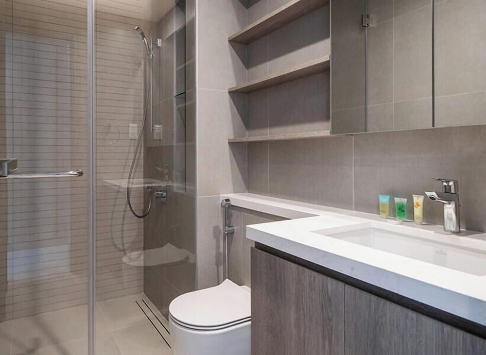 Experience 2BR Luxury Living  LIV Marina