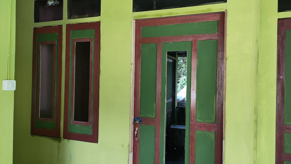 Mountain View Cottages & Villa Tangkahan view 3