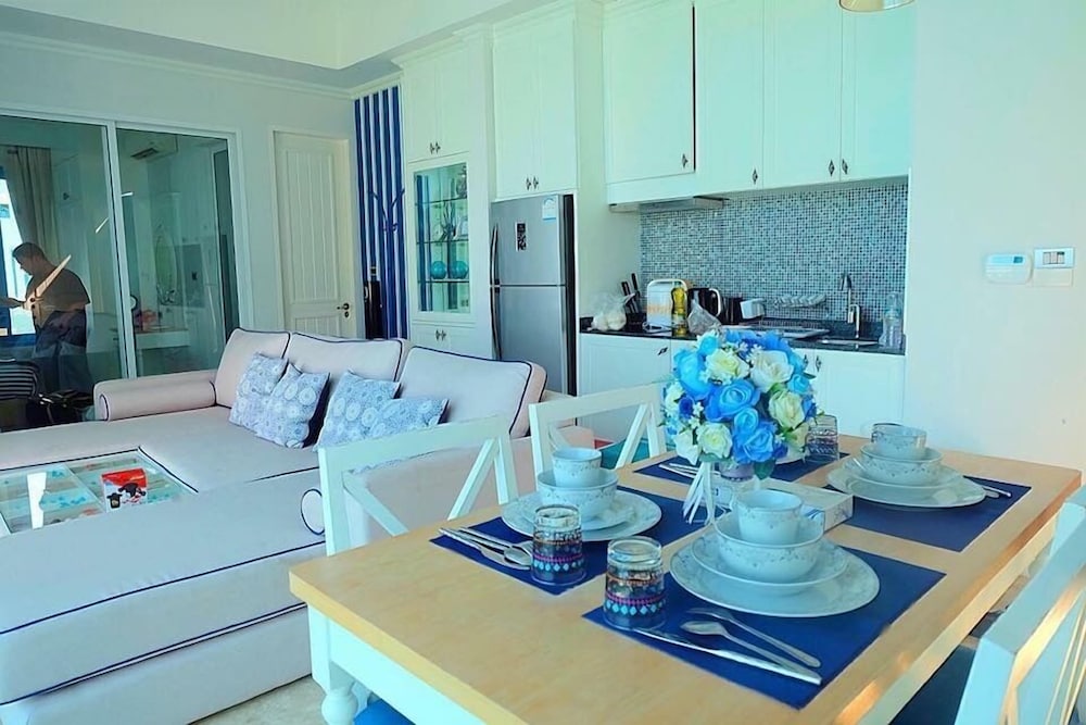A2E Villa3 : The Crest Santora Hua Hin
