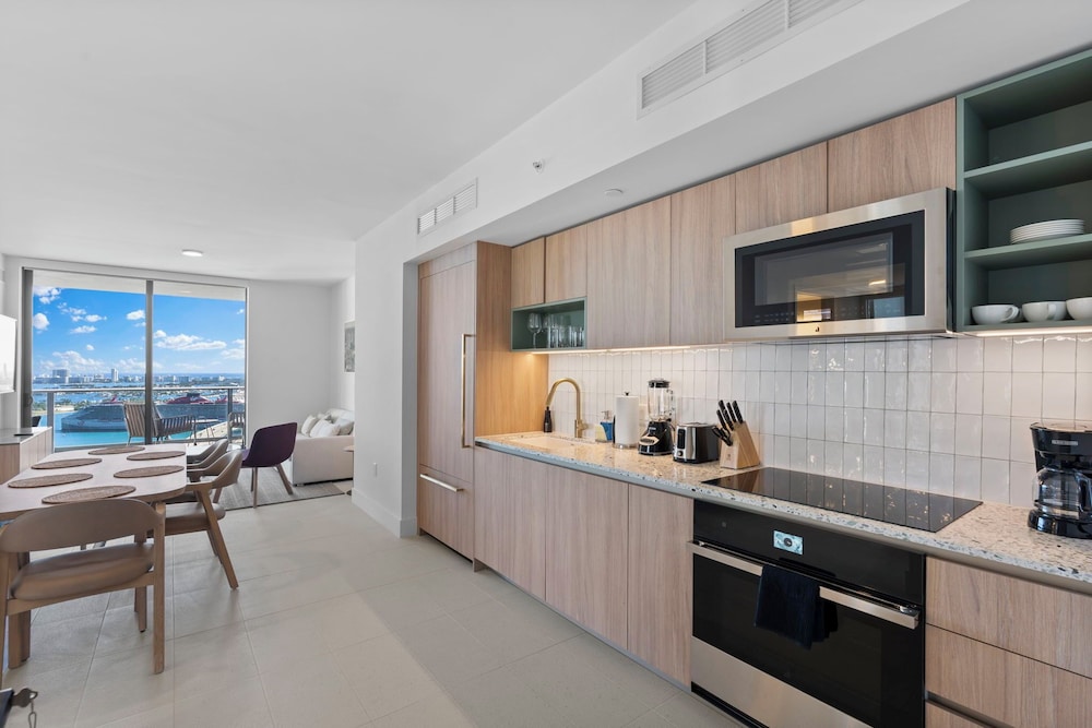 Luxury Condos in Downtown Miami
