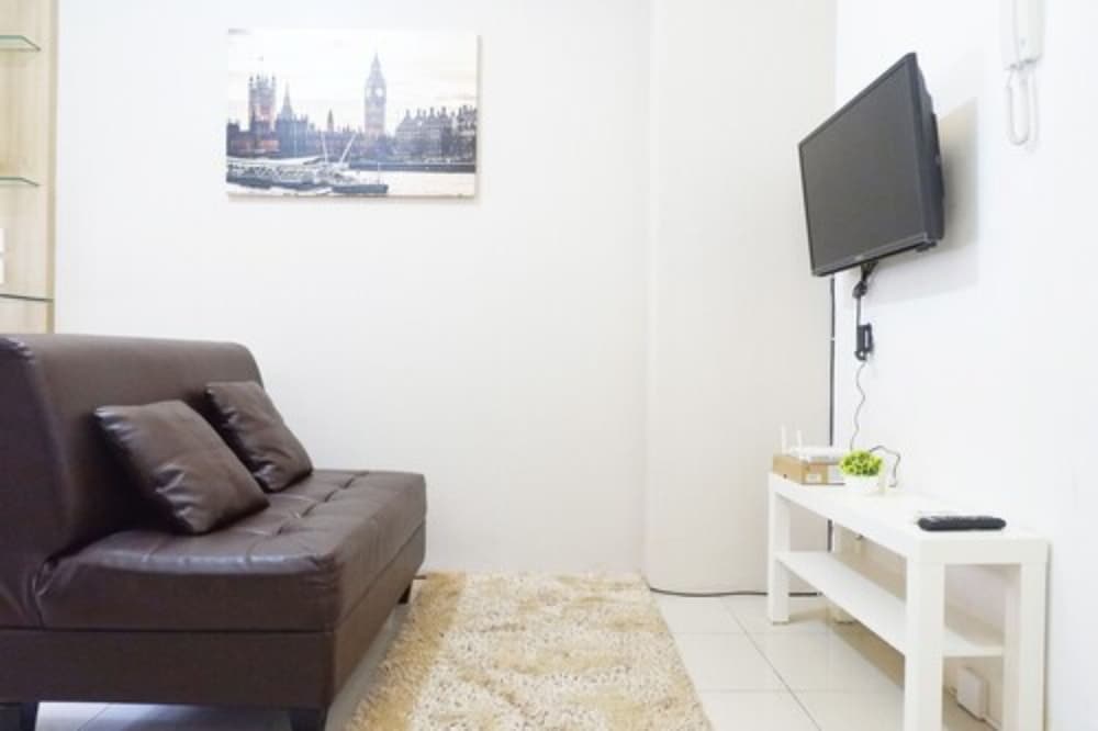 Futuristic Green Palace Kalibata City Apartment view 5