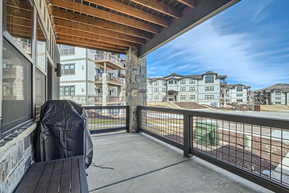 Flying Moose At Helling Circle 101 3 Bedroom Condo