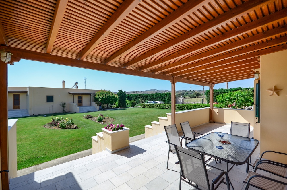 Naxos Cottage