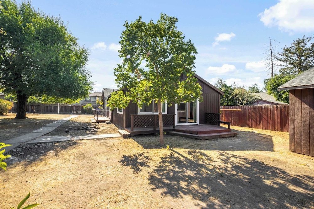 @ Marbella Lane - Modern Cabin-style 2BR Home