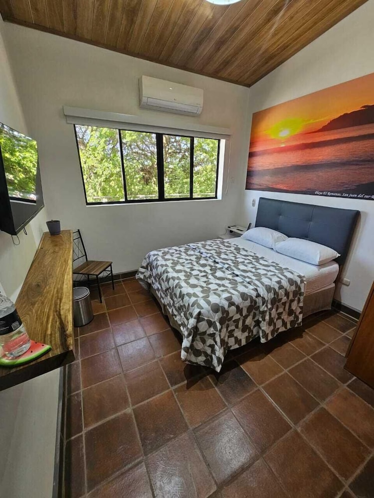 Hotel Nica Valley
