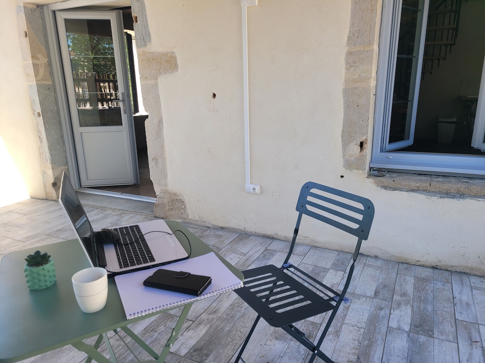 GITE LE GEVOT - Nuitée EV6 tout confort view 3