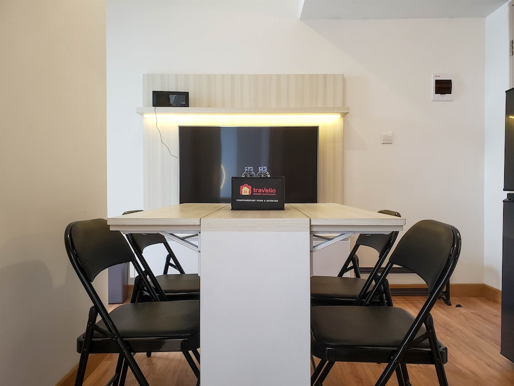 Elegant 2Br At Tokyo Riverside Pik 2 Apartment