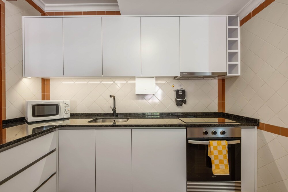 Pestana s Nest by Homie