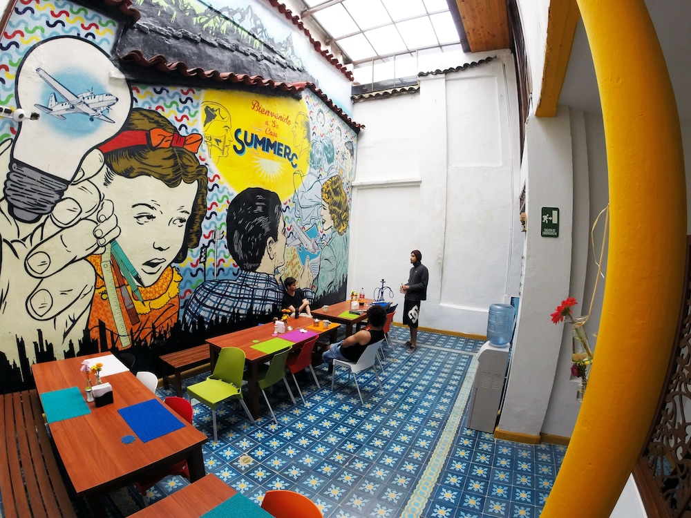 Graffiti Hostel Bogota