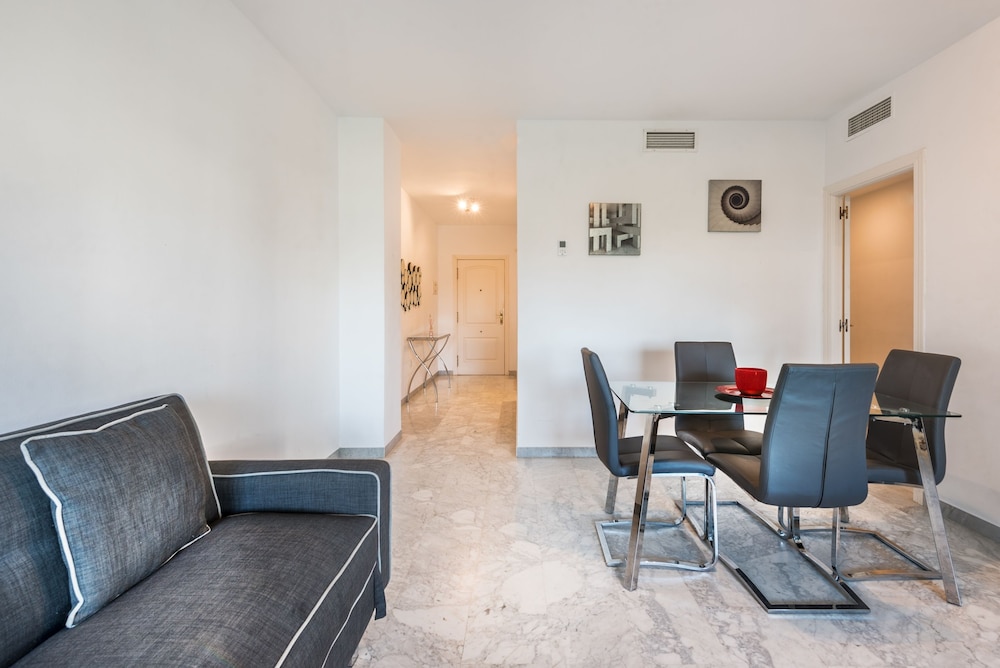 Infocom Apartments Playa Rocio