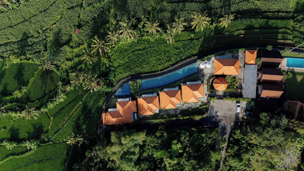 Tumbu Retreat