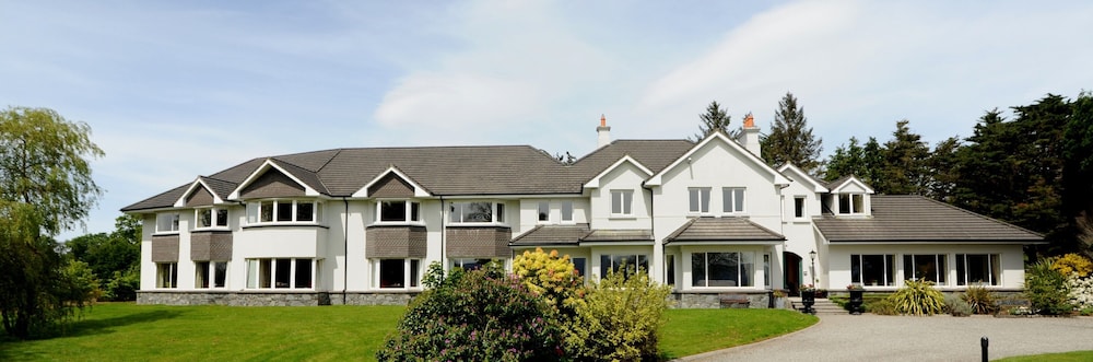 Loch Lein Country House