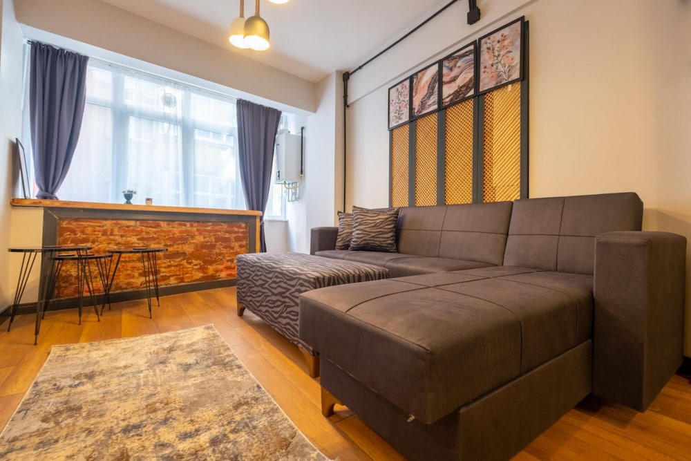Cozy Flat With Central Location Close to Popular Attractions in Besiktas