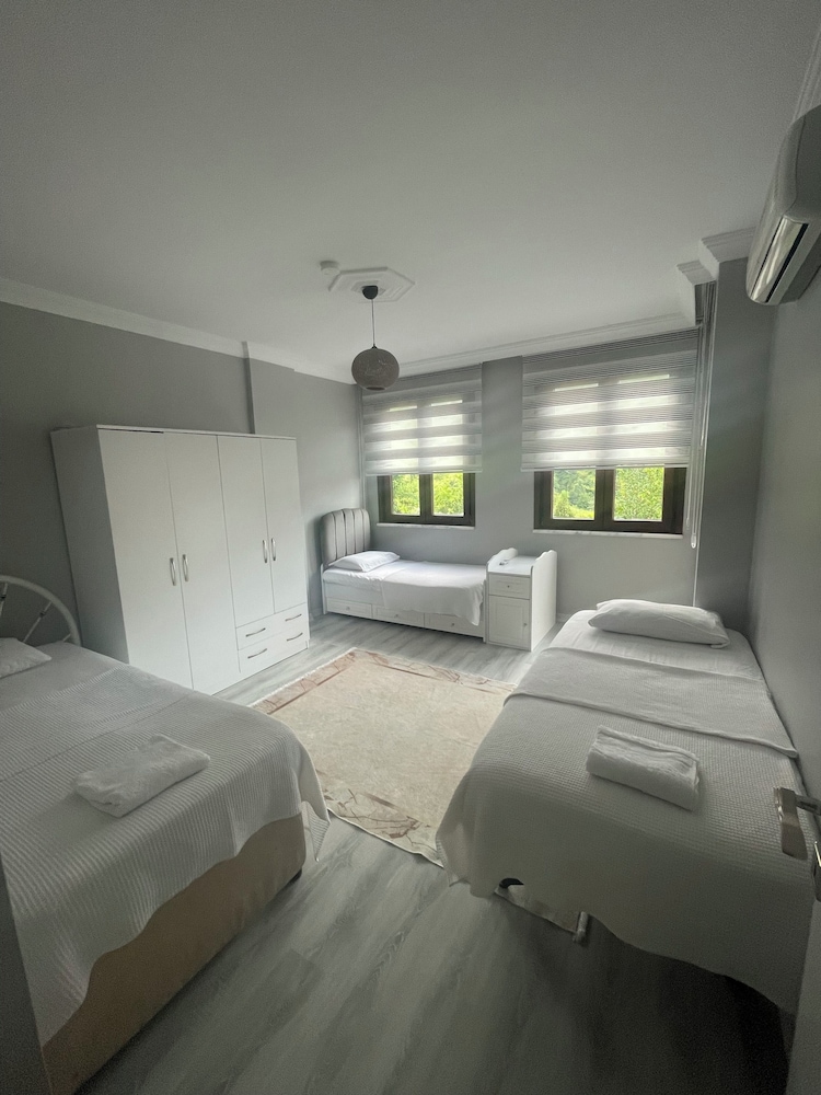 Garden House Villa