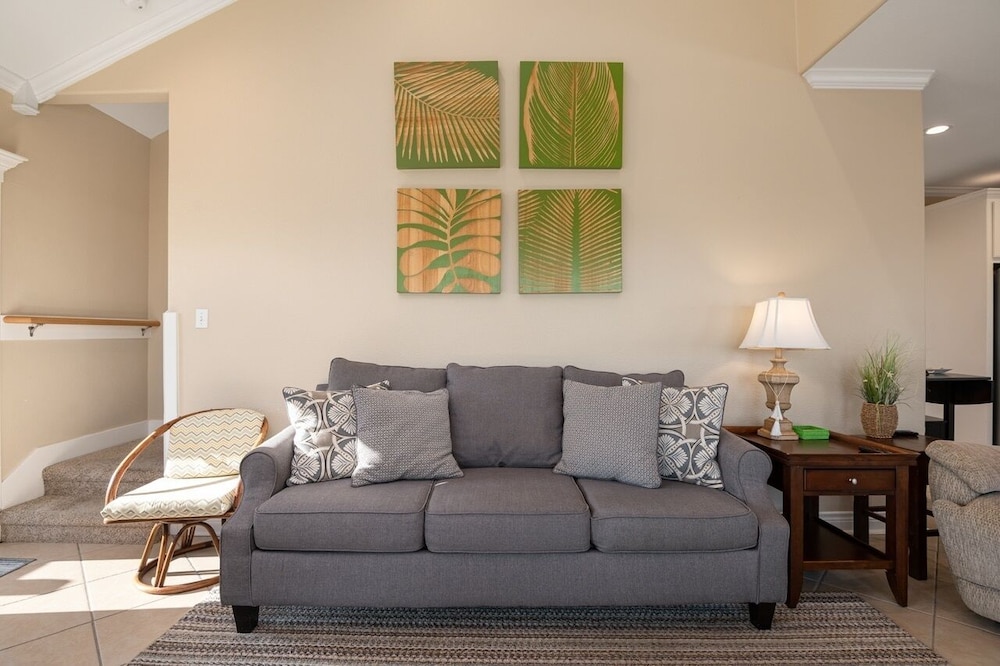 Deja View 3 Bedroom Home
