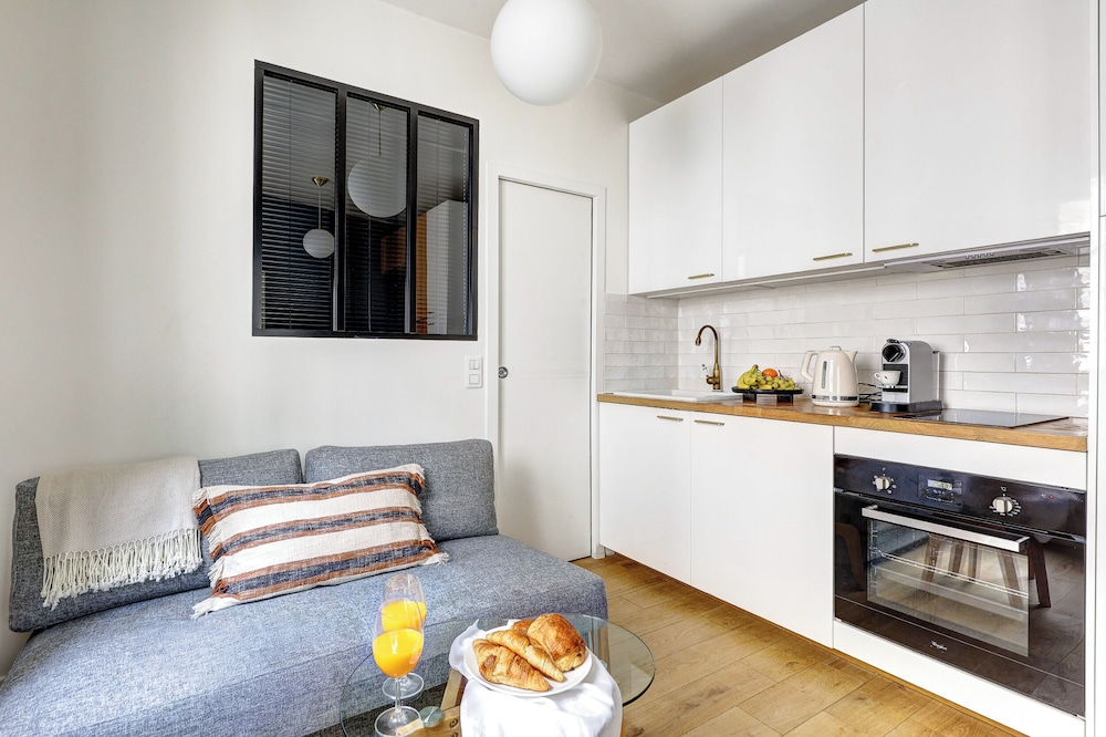 Paris Studio Le Marais Charm