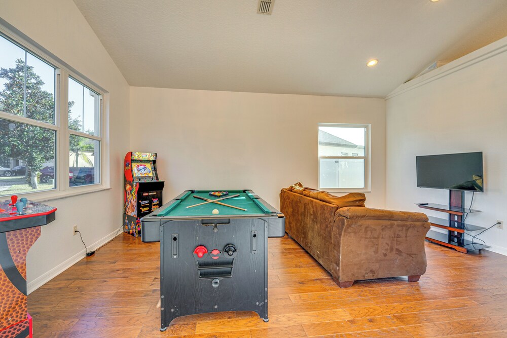 16 Mi to Animal Kingdom: Family Home w/ Pool