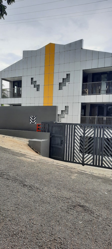 Pacific Apartments - view 20