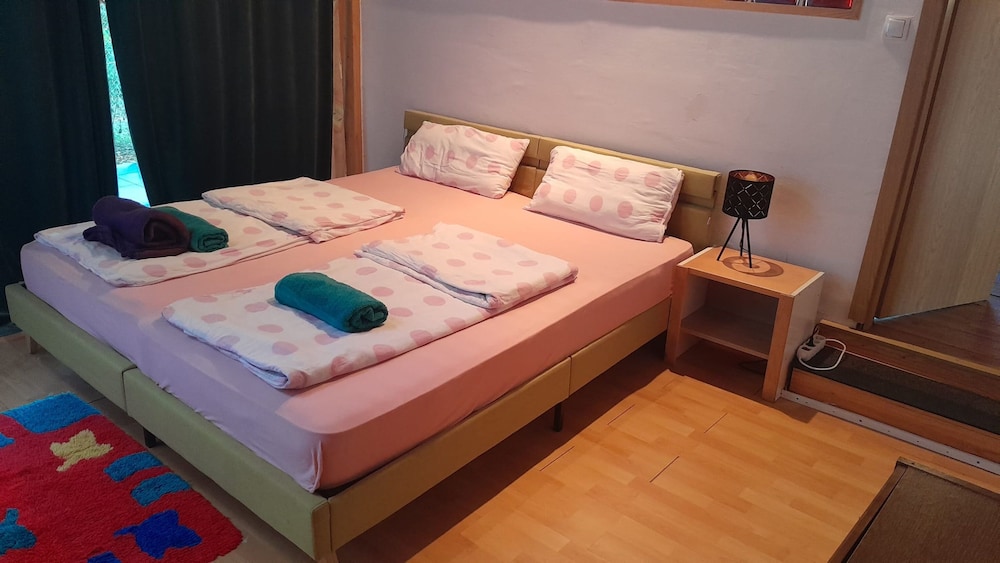 Photo 41