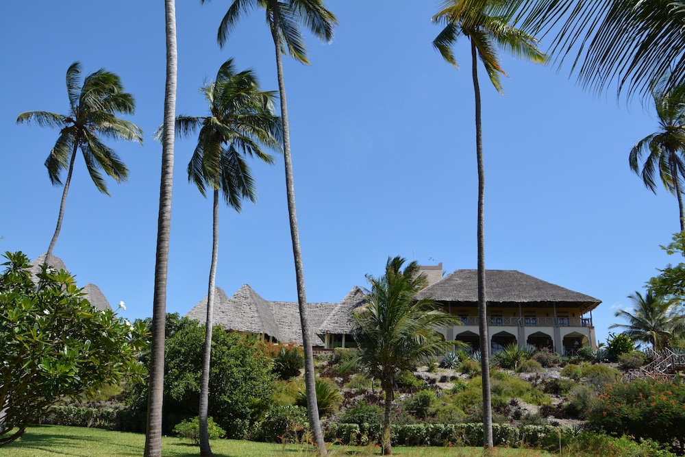 Kiwengwa Vacations - Neptune Pwani Beach Resort Spa Zanzibar - Property Image 73