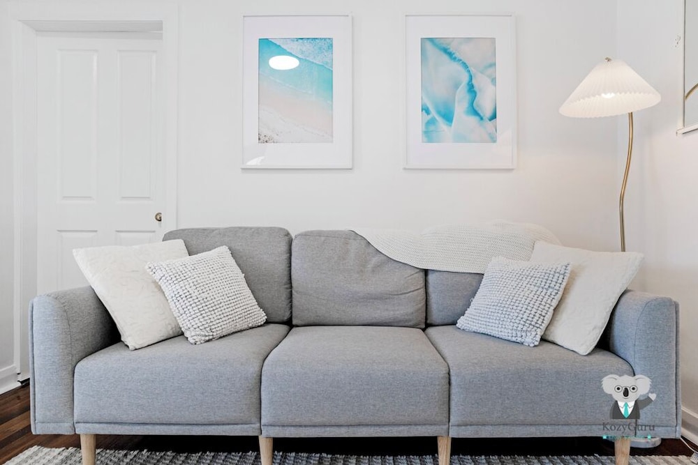 Kozyguru | Kirribilli | Opera House View 2 Bed Apt