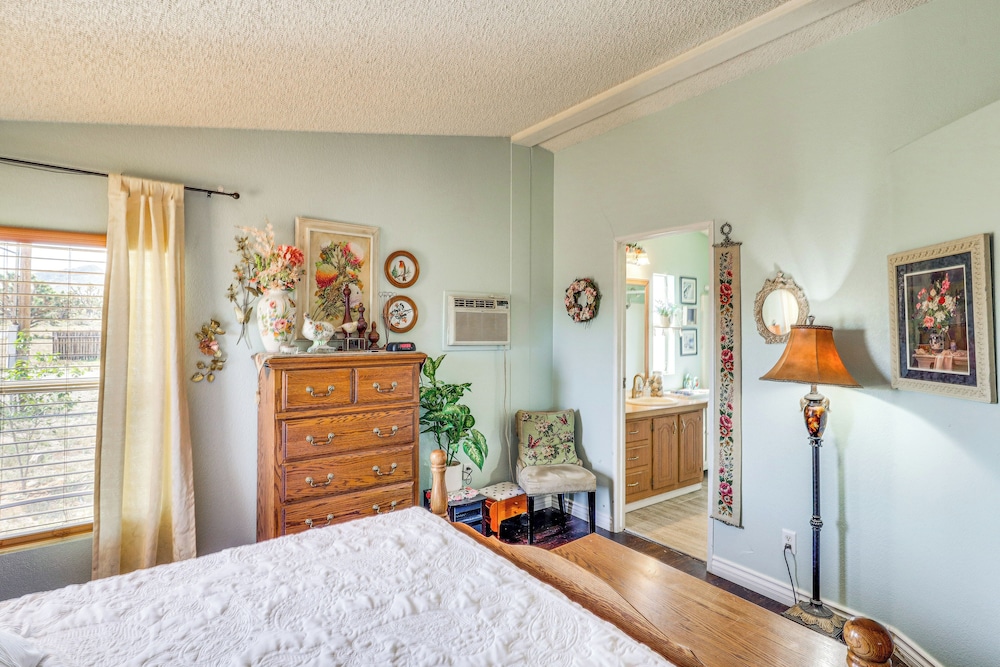 Quiet Dolan Springs Home w/ Patio, Mountain Views!