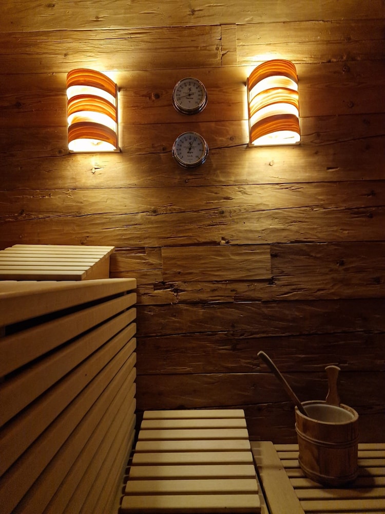 Amazing Cottage in Tyrol With Sauna