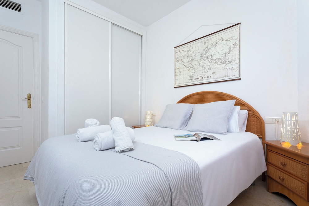 Sunstay Costa Lago Flat II Torremolinos