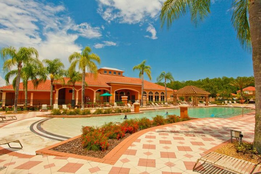 Amazing House at Bella Vida 5BR